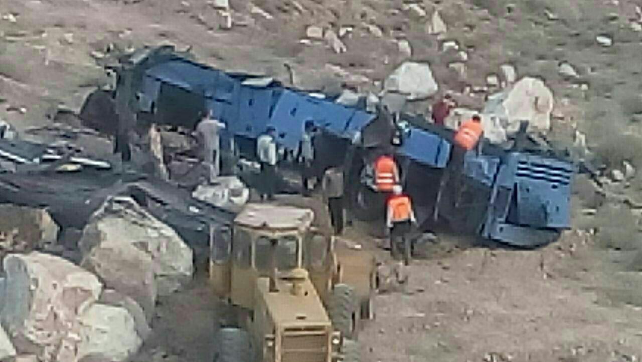 واژگوني اتوبوس و از دست دادن سربازان این سرزمین